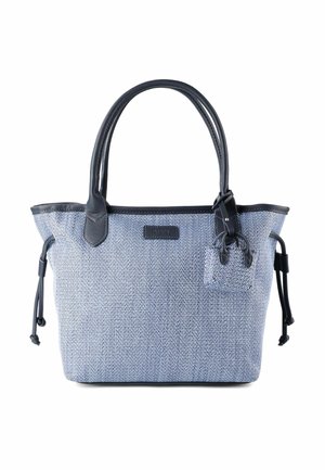 Bolso tote azul texturizado con asas negras, lazos laterales y un pequeño neceser a juego sujeto a una de las asas.