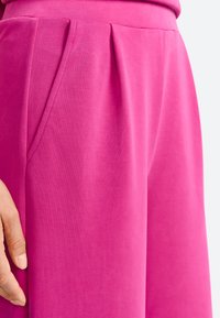 Rich & Royal Pantalon classique - raspberry pink
