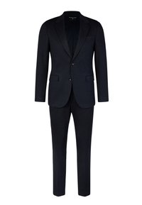 Granatowy garnitur dwuczęściowy wykonany z teksturowanej tkaniny. Składa się z marynarki jednorzędowej z dwoma guzikami oraz spodni z płaskim przodem.