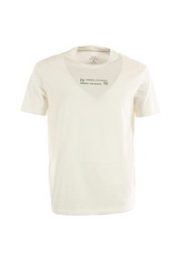 T-shirt blanc à manches courtes avec un col en V, un design texte imprimé en noir et une texture douce et lisse.