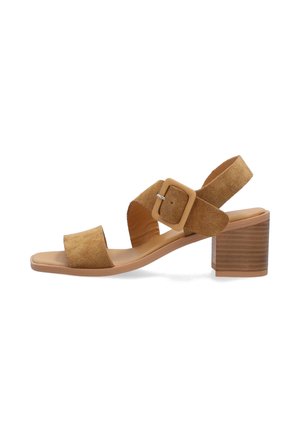 Brun ruskind sandal med åben tå, blokhæl, justerbar rem med spænde og slingbackdesign.