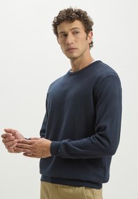 Calliope CON PROFILI - Strickpullover - blu