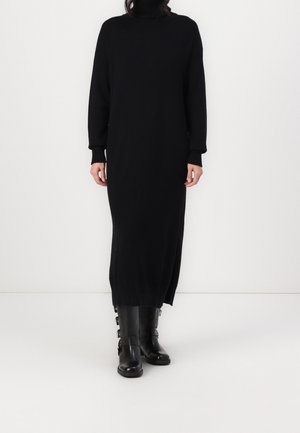 Robe pull - black