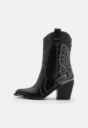 Cowboy/Biker boots - black/white