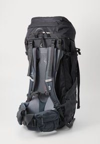Deuter FUTURA AIR TREK 50+10 - Hátitáska - black graphite