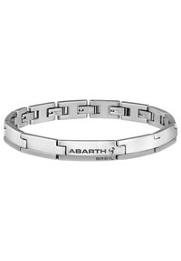 Armbands av rostfritt stål med sammanlänkade länkar, försedd med präglade "ABARTH" och "BREIL" logotyper, polerad yta och en slank design.