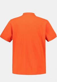 JP1880 GROSSE GRÖSSEN BIS 8XL KNOPFLEISTE - Polotričko - oranjerood