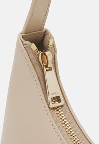 Furla DIAMANTE MINI SHOULDER BAG - Rankinė - beige