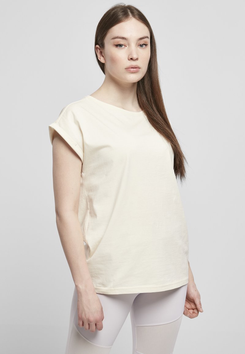 Urban Classics - EXTENDED SHOULDER TEE - T-shirt basic - whitesand, Ingrandire