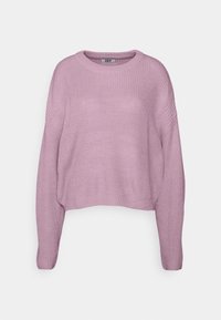 Lila neulepusero pitkällä hihalla, pyöreällä kaula-aukolla ja hieman pudotetuilla hartioilla, merkitty "JDY," esitettynä yksinkertaisella valkoisella taustalla.