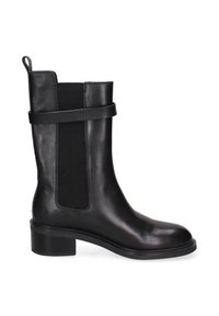 Zwarte leren enkelboot met elastische zijkanten, een hoge schacht en een chunky hak. Heeft een decoratieve band rond de enkel.