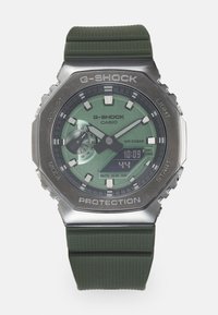 Unselected, green