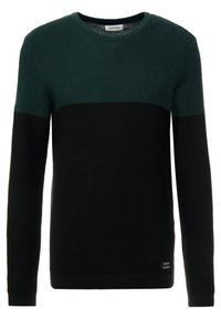 Pull vert et noir avec texture côtelée, col rond et manches longues ; présente un design en blocs avec des sections de couleur distinctes.