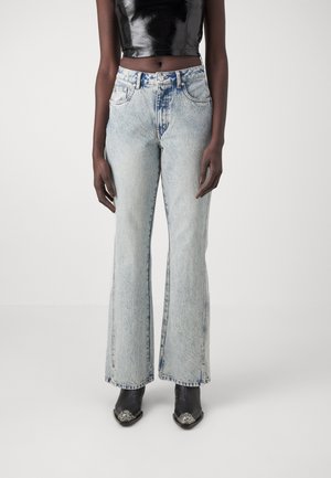 Jeans bootcut - light blue acid wash