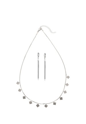 SET - Øreringe - silver-coloured
