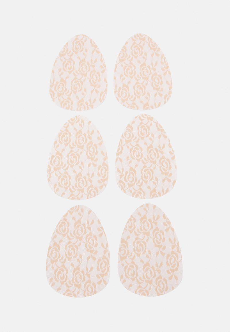 Conjunto de seis almofadas de tecido com um padrão de renda floral, apresentando rosas cor-de-rosa suave sobre um fundo creme claro em forma de ovo.