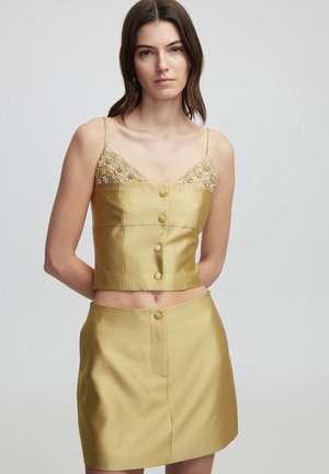 SLIM FIT SHINY TEXTURED - Minijupe - olive