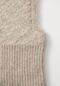 Becksöndergaard CABLE BALACLAVA - Berretto - birch white