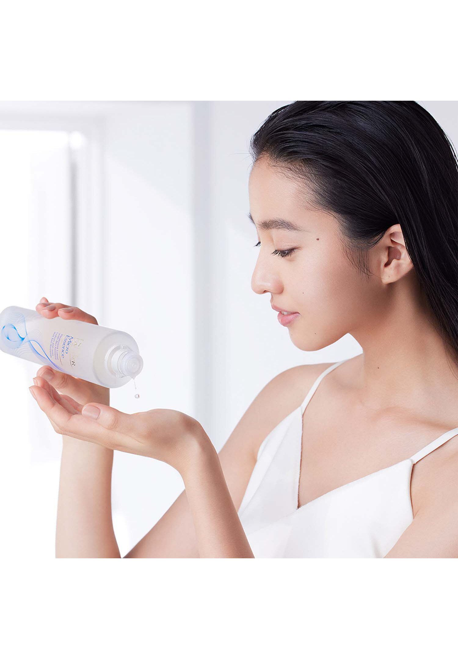 ESTÉE LAUDER MICRO ESSENCE TREATMENT LOTION - Gesichtswasser