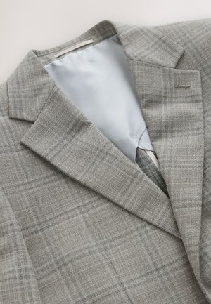 Blazer a quadri grigio con rever a intaglio, caratterizzato da una trama sottile e fodera azzurro chiaro. Include un bottone singolo e dettaglio con tasca.