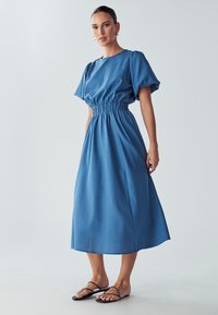 WILLA PEN - Haljina od trapera - petrol blue