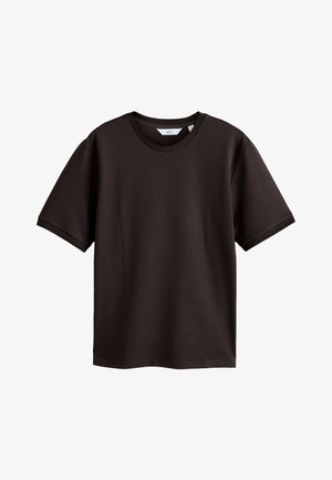 Next, - T-shirt basic