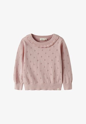 Pull en maille rose clair avec encolure arrondie festonnée, petit motif trous-trous, manches longues, et poignets et ourlet côtelés.