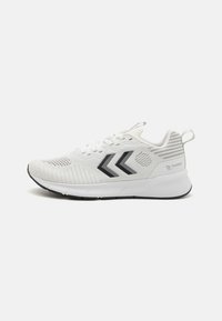REACH TR FLEX - Training shoe - white