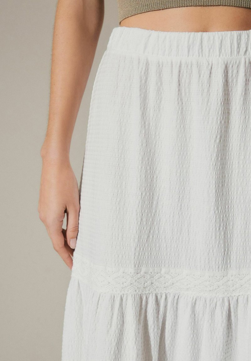 Next TEXTURED WITH TRIM TALL  - Maksihame - white