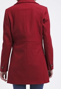 Sisley Abrigo corto - red