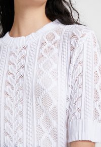 See by Chloé Triko s potiskem - white
