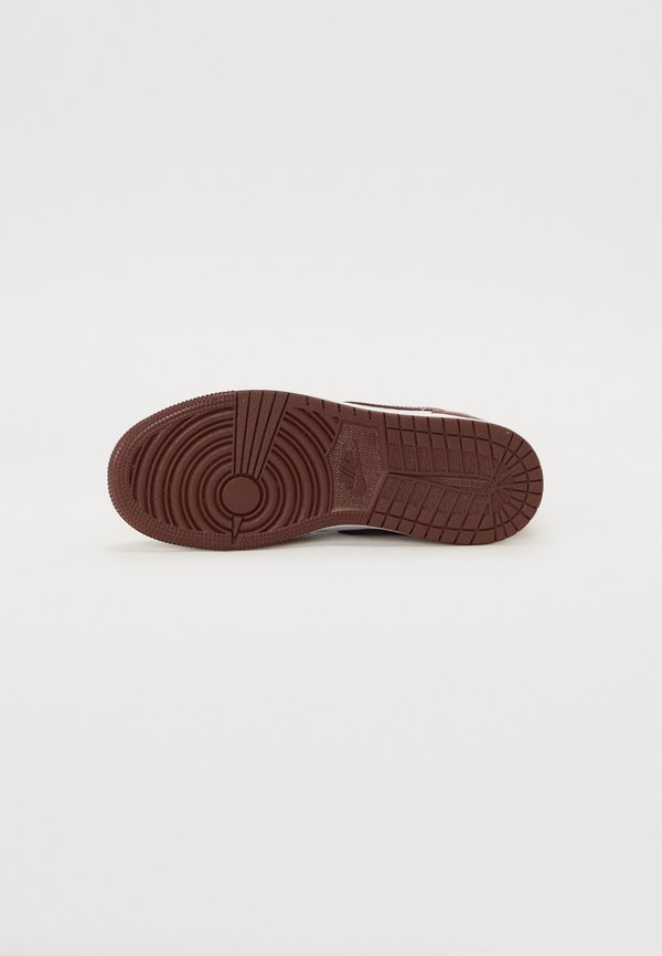 AIR JORDAN 1 MID UNISEX - High-top trainers4