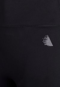 Thumbnail Image 5