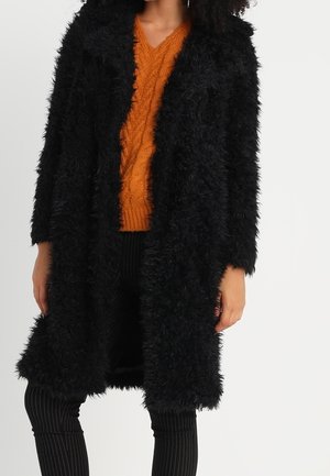 Wintermantel - black