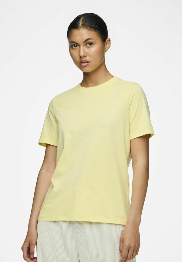 PCRIA SOLID TEE - Basic T-shirt - pale banana
