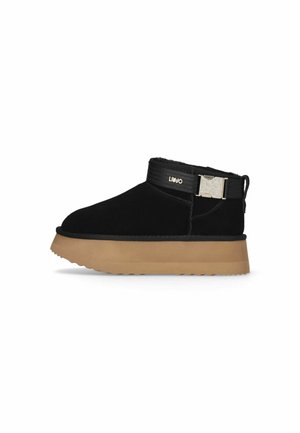 LIU JO, WITH RHINESTONE-DETAILED BUCKLE - Botas para la nieve - black