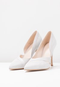 Zign High Heel Pumps - grey