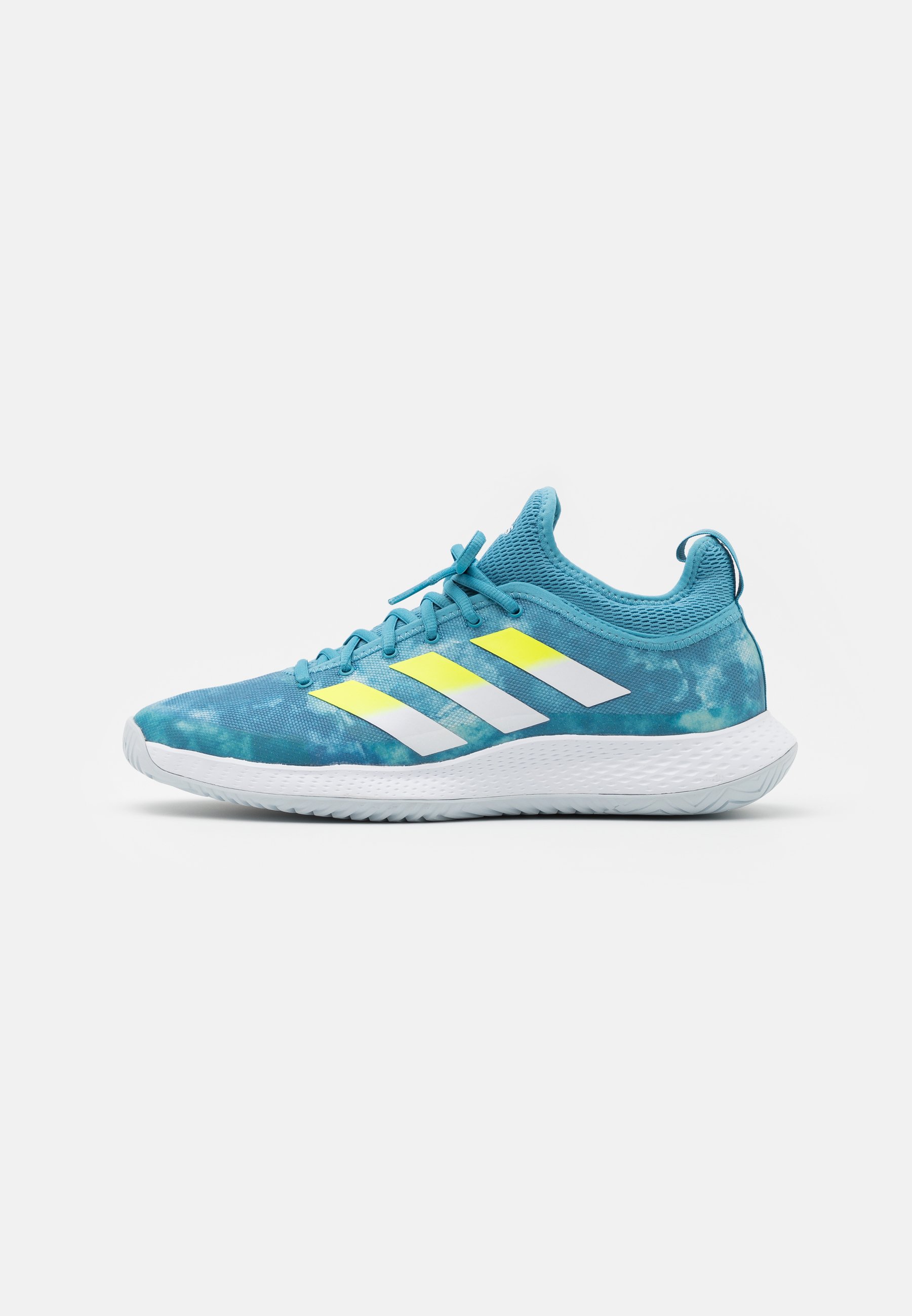 ᐈ Zapatillas de tenis adidas Defiant Generation Multicourt M Black/Red –  Atmosfera Sport©