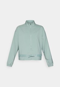 Επιλέχθηκε, green moon