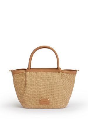 Borsa intrecciata color cuoio con manici in pelle arrotondati e rifiniture, patch rettangolare in pelle con logo al centro davanti.
