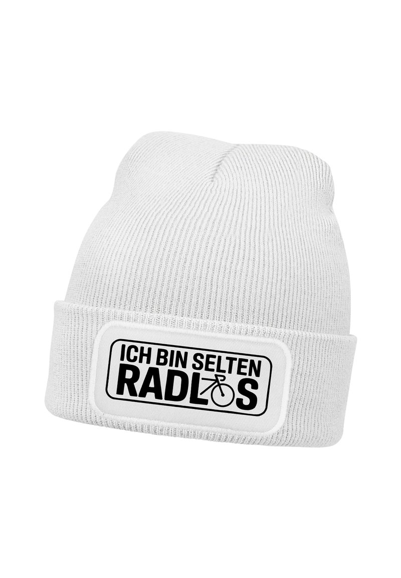 White knitted beanie hat featuring a ribbed texture. A rectangular patch displays "ICH BIN SELTEN RADLOS" in bold black lettering and a bicycle icon.