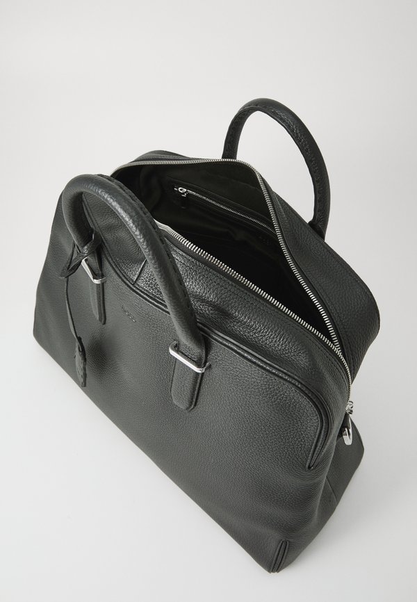 MADISON HOLDALL - Weekend bag4