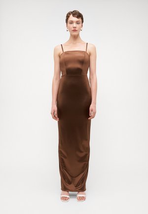 WAL G TALL AUTUMN WEDDING BELLA STRAPPY MAXI - Jerseykjole - chocolate brown