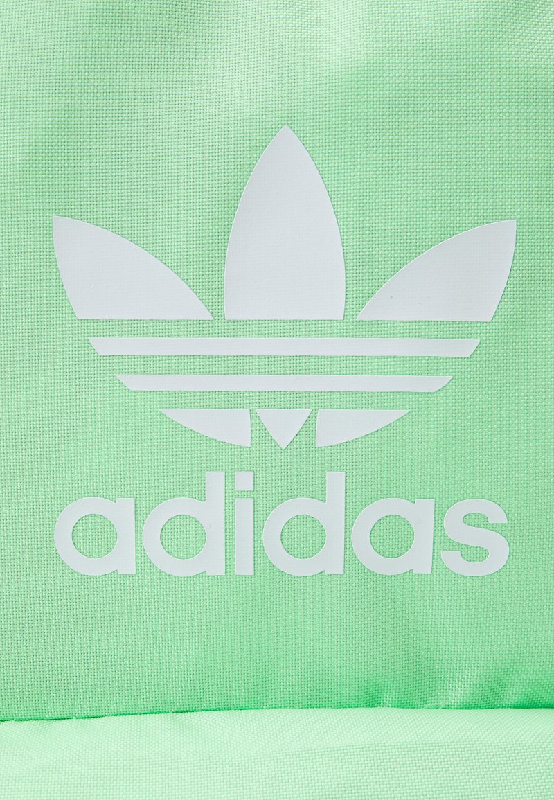 Entfernt Aufklarung Ausser Fur Mint Green Adidas Wallpaper Bestanden Junior Berg