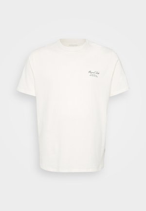 Baltas medvilninis marškinėliai trumpomis rankovėmis, apvalios iškirptės, mažas žalias atspaustas logotipas kairiajame krūtinės pusėje. Paprastas, tiesaus kirpimo dizainas.