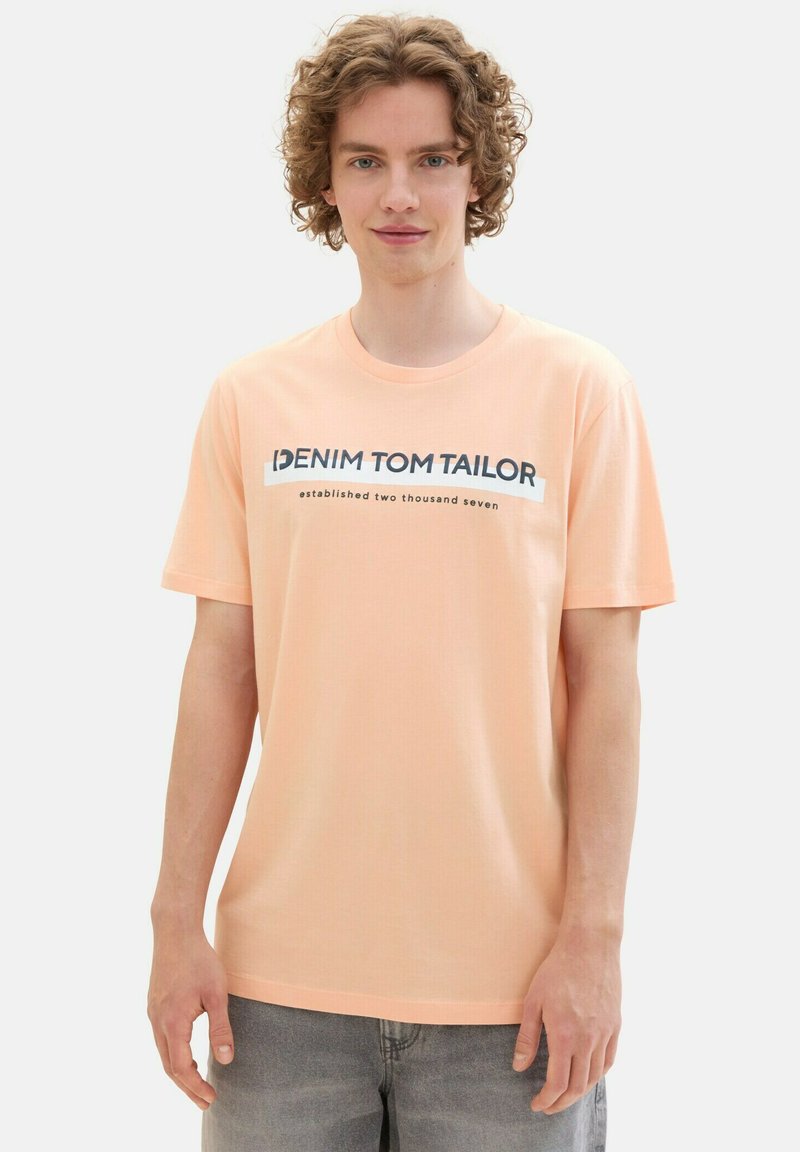 TOM TAILOR DENIM Print T-shirt - light apricot