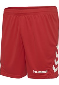 Rote Sportshorts mit elastischem Bund, weißem Hummel-Logo vorne links und weißen Chevron-Streifen an den Seitenpanelen.