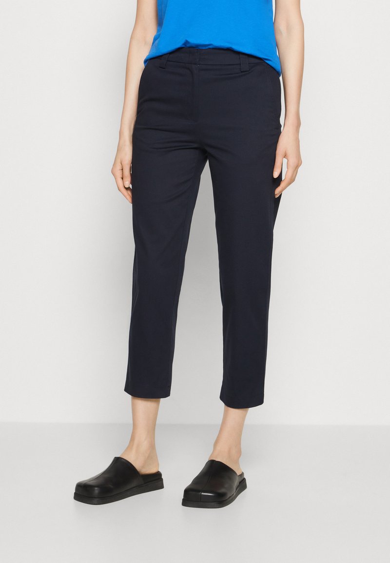 Marc O'Polo - MODERN STYLE TAPERED LEG HIGH RISE WELT POCKET - Chinos - thunder blue, Forstørre