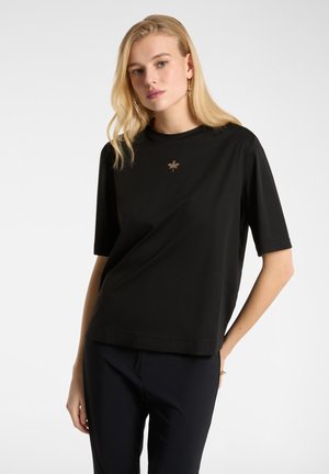 Elena Mirò, CON PICCOLA LIBELLULA IN STRASS - Basic T-shirt - nero