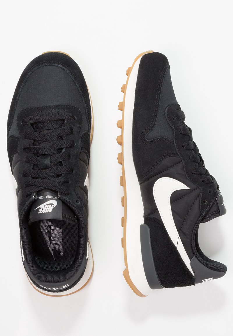 Nike Sportswear INTERNATIONALIST - Zapatillas - black/summit -